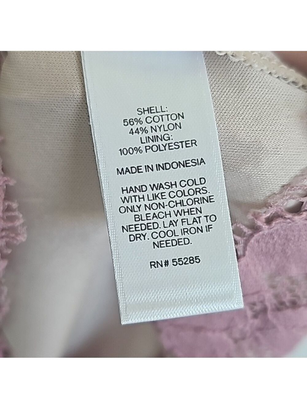 Express Mauve Purple Lace Overlay Peekaboo Neckline Short Sleeve Top - Picture 9 of 9
